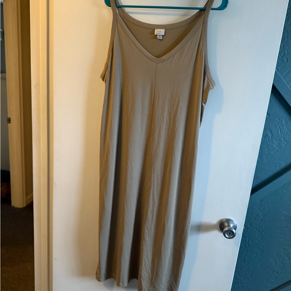 A New Day Women's V-Neck Tank Midi Dress -taupe/tan